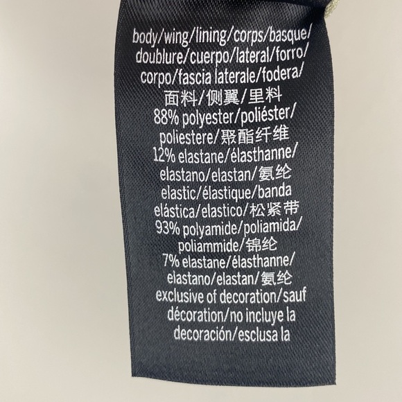 Victoria’s Secret Pink Camo Sports Bra Size Medium - Picture 8 of 12